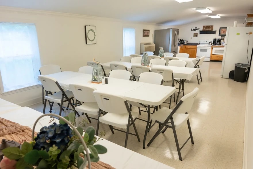 More Photos Of 8159 Standifer Gap Rd, Chattanooga Religious Facility For Sale