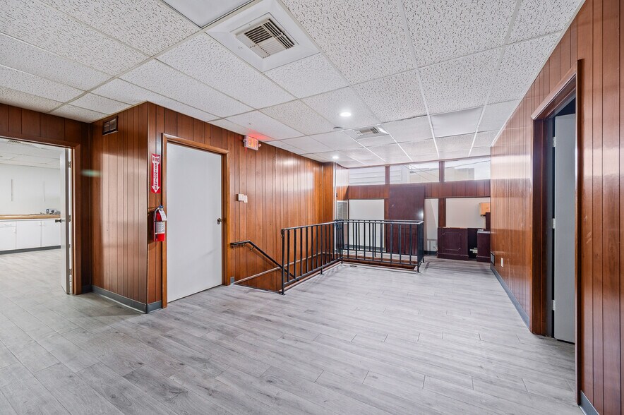 More Photos Of 3339 Fairview St, Pasadena Medical For Lease