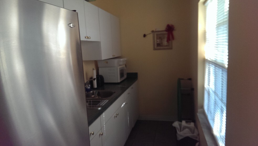 More Photos Of 166 E Bloomingdale Ave, Brandon Medical For Lease