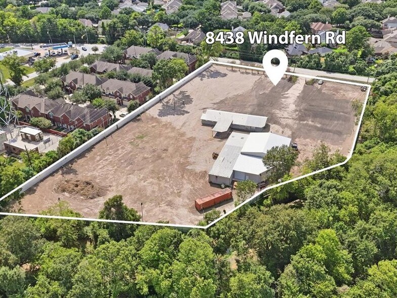 More Photos Of 8438 Windfern Rd, Houston Land For Lease