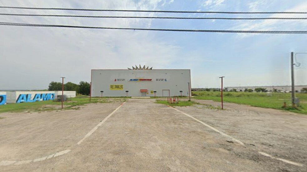 More Photos Of 1670 Harmon Rd, Fort Worth Land For Lease