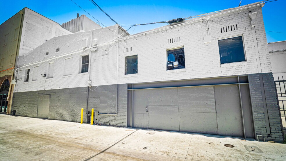 More Photos Of 236-242 Pine Ave, Long Beach Storefront Retail Office For Lease