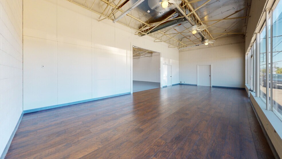 More Photos Of 3390-3424 S Market St, Redding Industrial For Lease