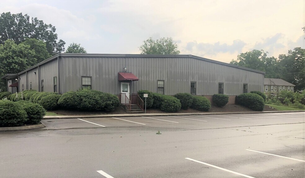 More Photos Of 149-151 Freeman St, Tullahoma Office Residential For Lease