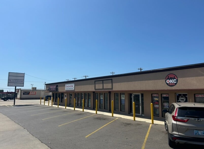 More Photos Of 2835-2837 SW 44th St, Oklahoma City Freestanding For Lease