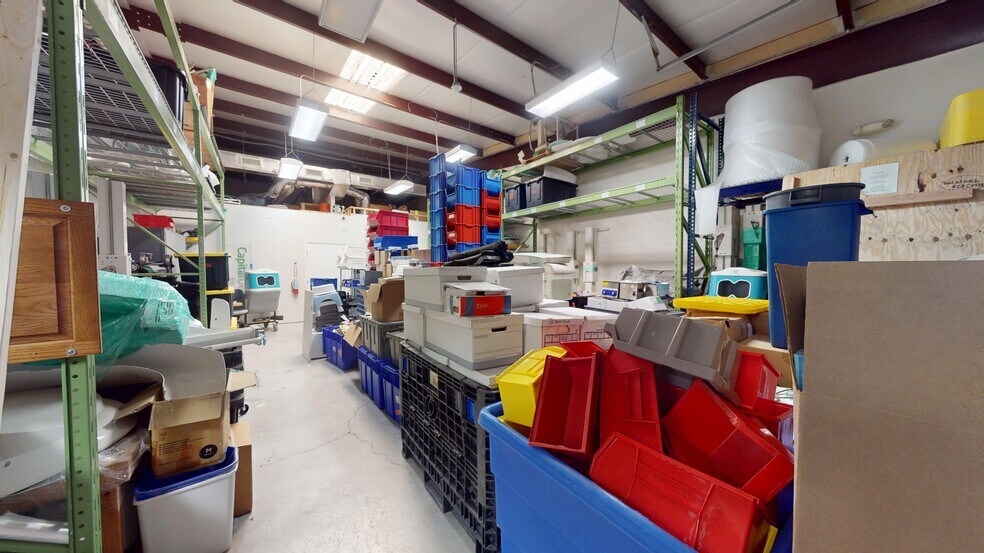 More Photos Of 2001 Windy Ter, Cedar Park Light Distribution For Lease