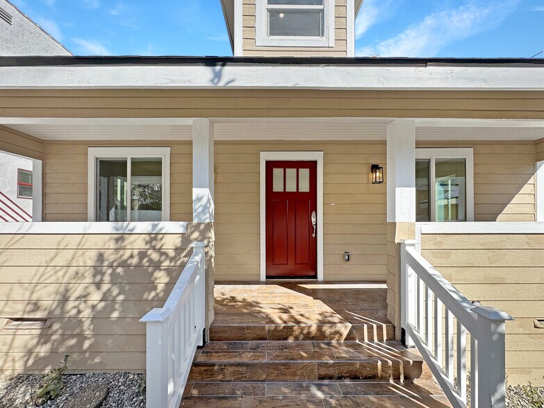 More Photos Of 5930 Willoughby Ave, Hollywood Apartments For Sale