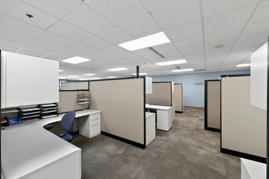More Photos Of 50 W TechneCenter Dr, Milford Light Distribution For Sale