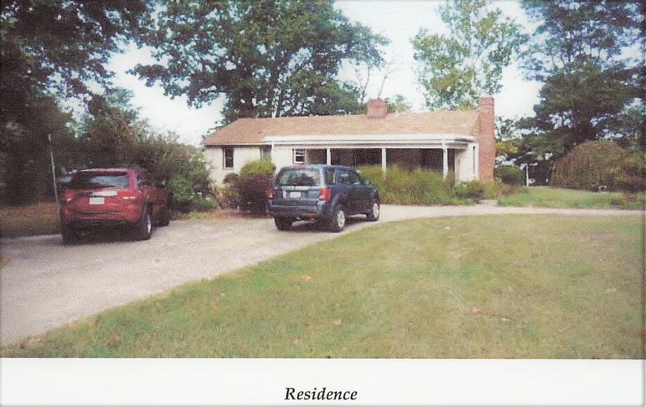 More Photos Of 277 Harbor View Cir, Colonial Beach Marina For Sale