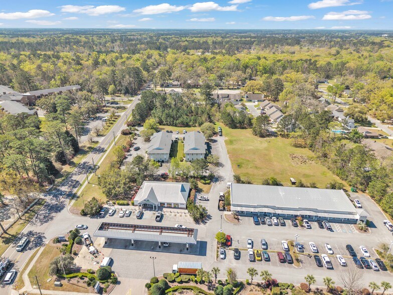 More Photos Of 100 Timber Trail Rd, Richmond Hill Office For Sale