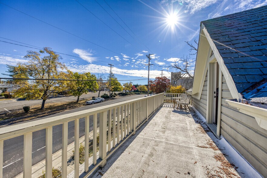 More Photos Of 825 N Forbes St, Lakeport Specialty For Sale