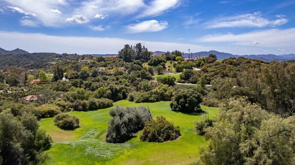 More Photos Of 24415 Mulholland Hwy, Calabasas Land For Sale