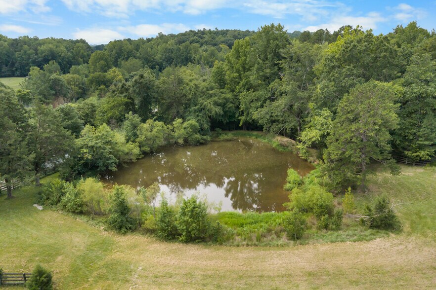 More Photos Of 8509 S Lowell Rd, Bahama Land For Sale