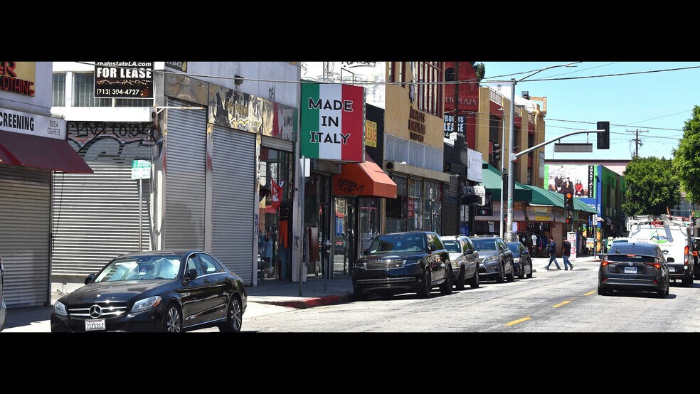 More Photos Of 208-210 E Pico Blvd, Los Angeles Storefront For Sale