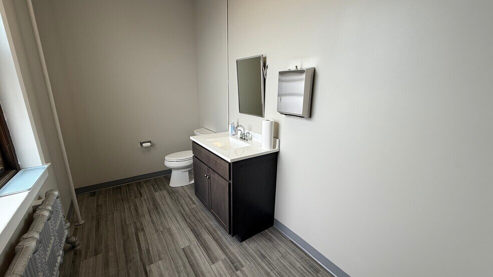 More Photos Of 242-248 W Broad St, Quakertown Office For Sale