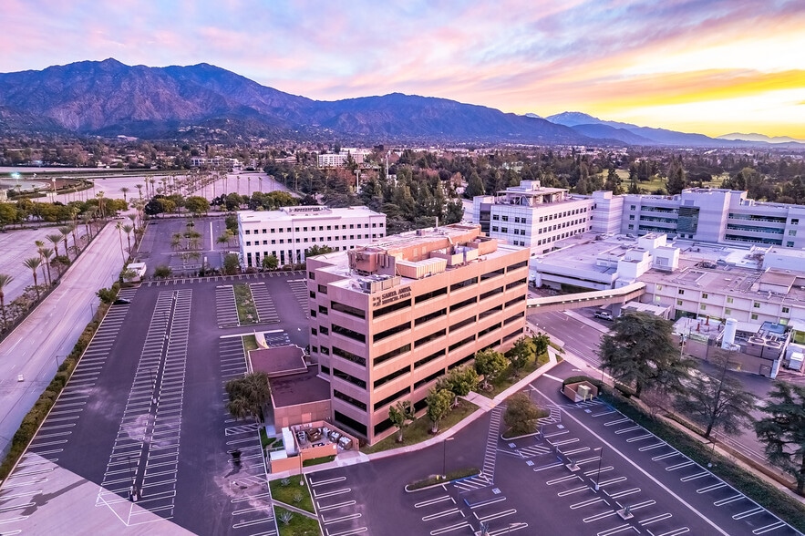 More Photos Of 301 W Huntington Dr, Arcadia Medical For Lease