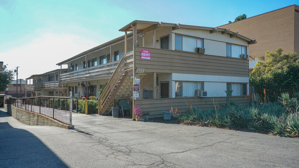 More Photos Of , Glendale Multifamily For Sale