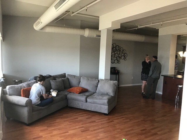 More Photos Of 125 S Kalamazoo Mall, Kalamazoo Apartments For Lease