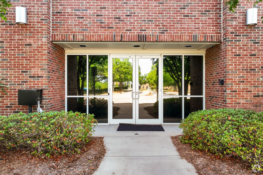 More Photos Of 3664 Coolidge Ct, Tallahassee Office For Lease
