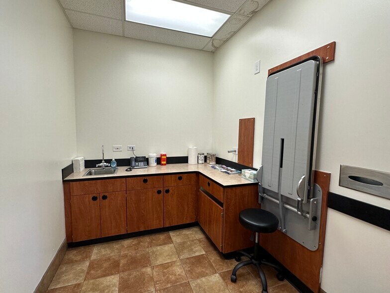 More Photos Of 15-301 Ranch Dr, Milpitas Unknown For Lease