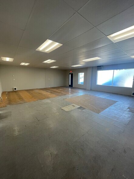 More Photos Of 706 1st St, Cheney Storefront Retail Office For Lease