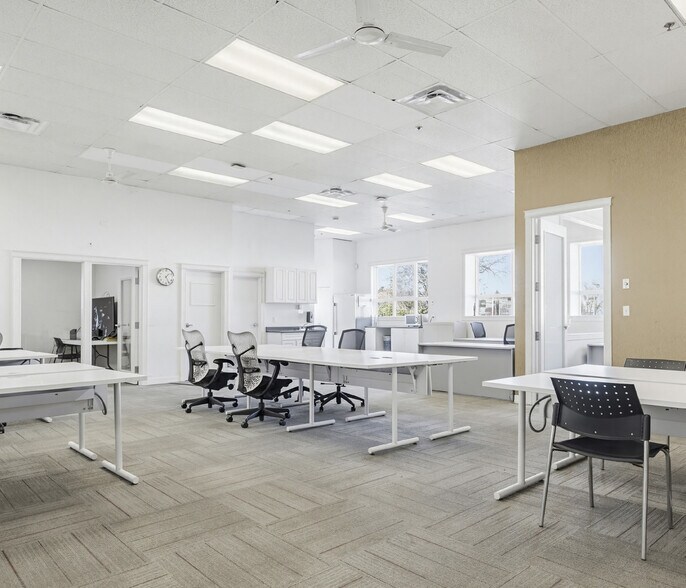 More Photos Of 4340 Vanguard Rd, Richmond Flex For Lease