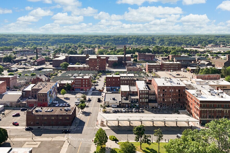 More Photos Of 161-163 High St, Holyoke Restaurant For Sale