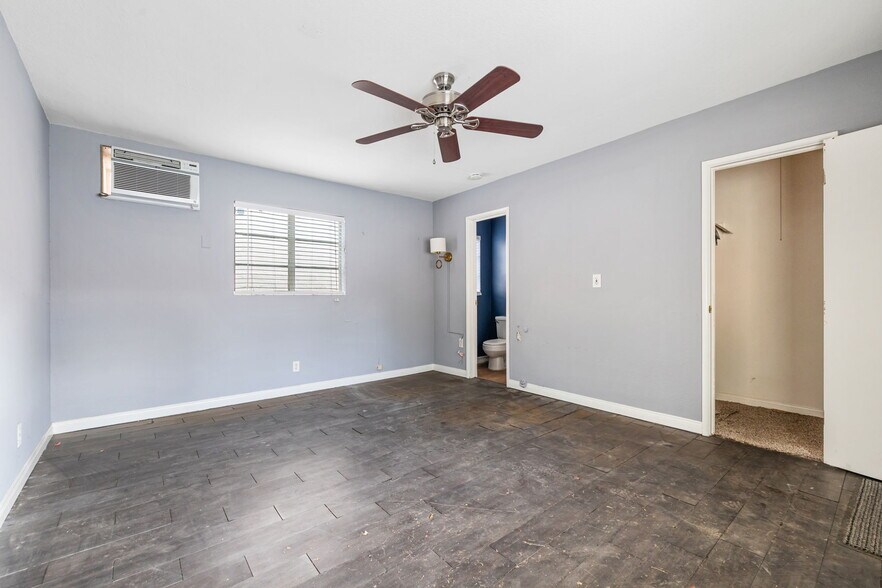 More Photos Of 1059-1063 N Palm Canyon Dr, Palm Springs Storefront For Sale