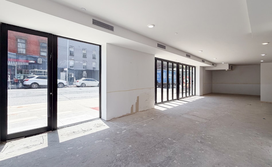 More Photos Of 658 Washington Ave, Brooklyn Apartments For Sale