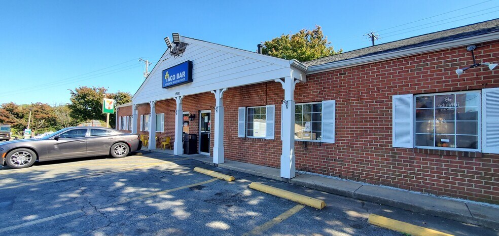 More Photos Of 18100 Georgia Ave, Olney Restaurant For Lease