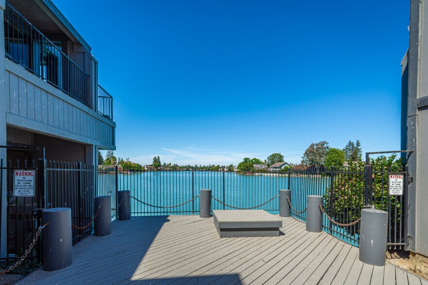 More Photos Of 2291 W March Ln, Stockton Office For Sale