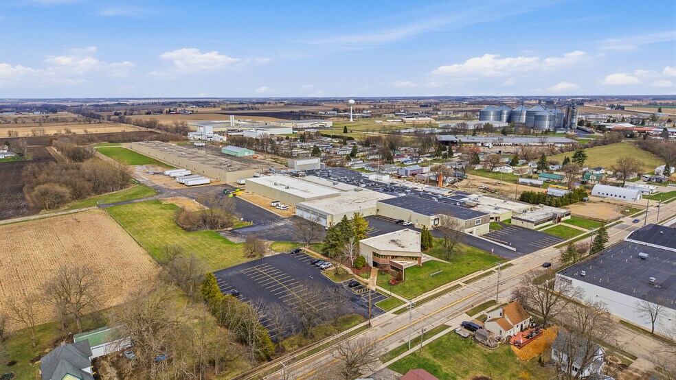 More Photos Of 424 E Oshkosh St, Ripon Manufacturing For Sale