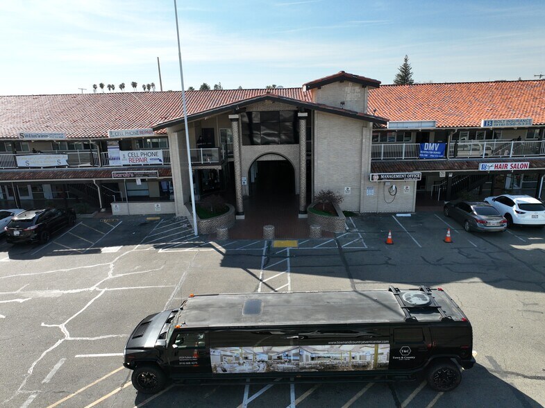 More Photos Of 2917-2999 Fulton Ave, Sacramento Office Residential For Sale