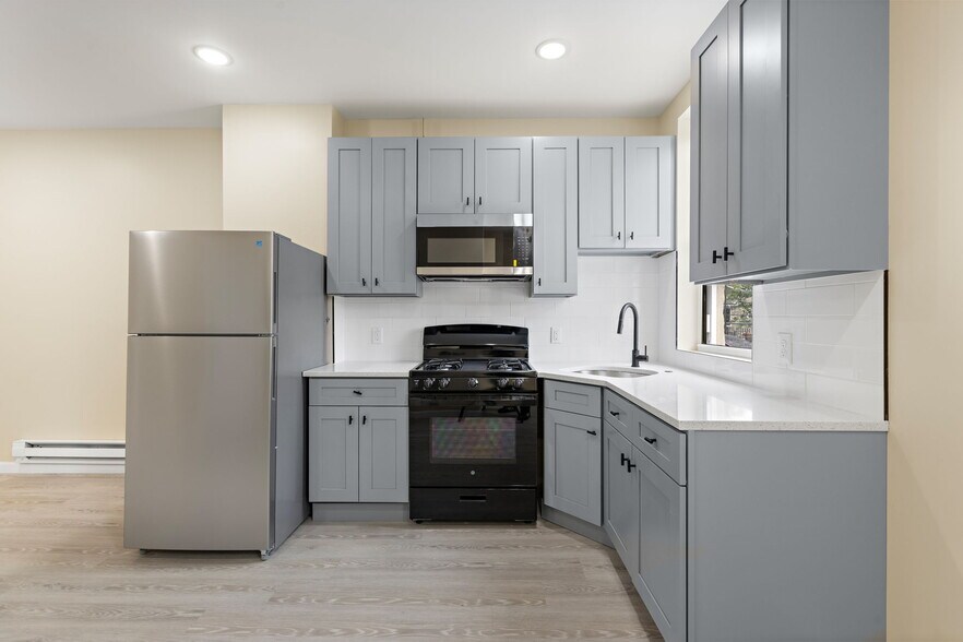 More Photos Of 138 Monticello Ave, Jersey City Storefront Retail Residential For Sale