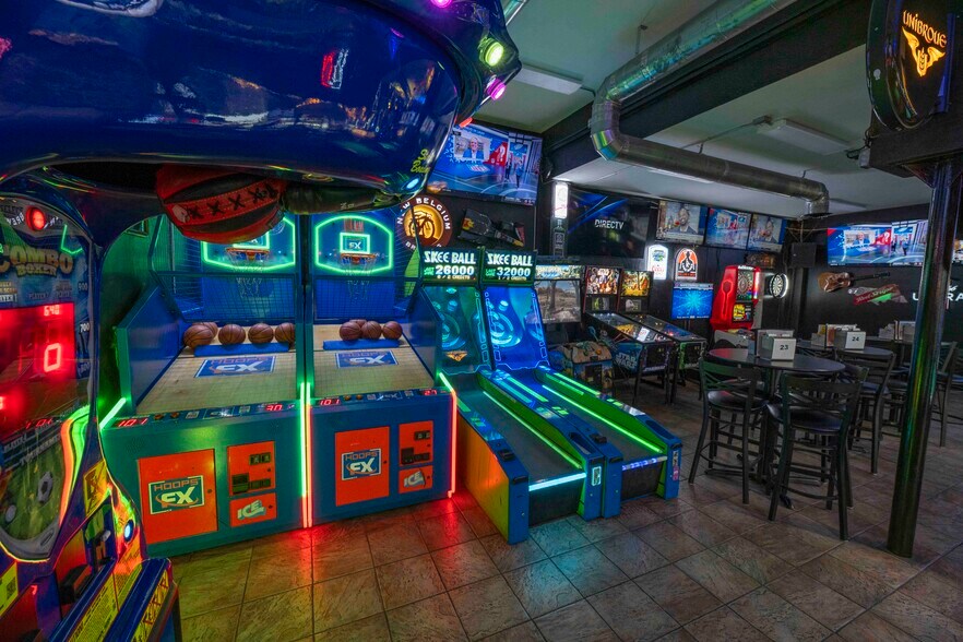 More Photos Of 1368 Ocean Shore Blvd, Ormond Beach Restaurant For Sale