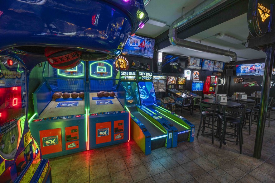 More Photos Of 1368 Ocean Shore Blvd, Ormond Beach Restaurant For Sale