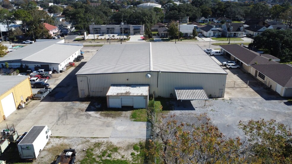 More Photos Of , Marrero General Retail For Sale