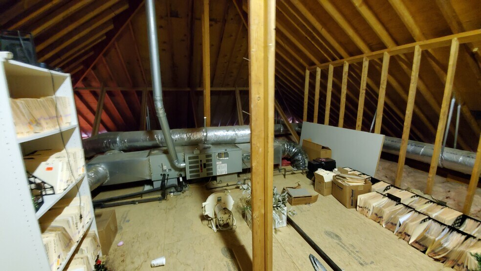 More Photos Of 1431 72 Byp NE, Greenwood Freestanding For Lease