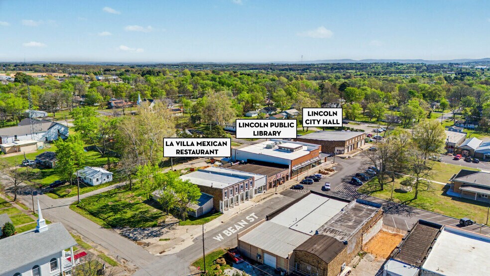 More Photos Of 113 W Bean St, Lincoln General Retail For Sale