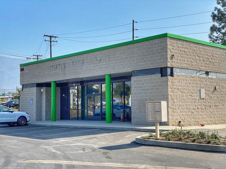 More Photos Of 802-808 E Huntington Dr, Monrovia Industrial For Lease
