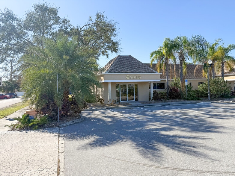 More Photos Of 6010 Park Blvd, Pinellas Park Medical For Lease