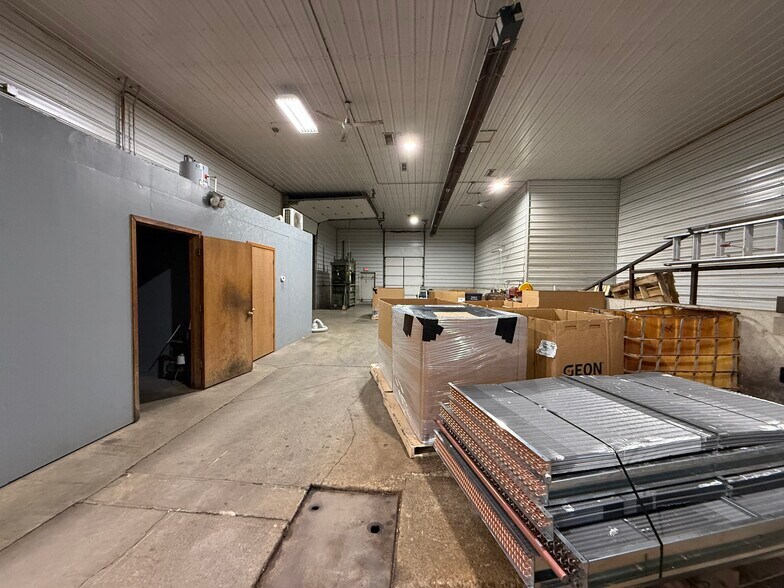 More Photos Of 106 E Washington St, Tomah Industrial For Sale