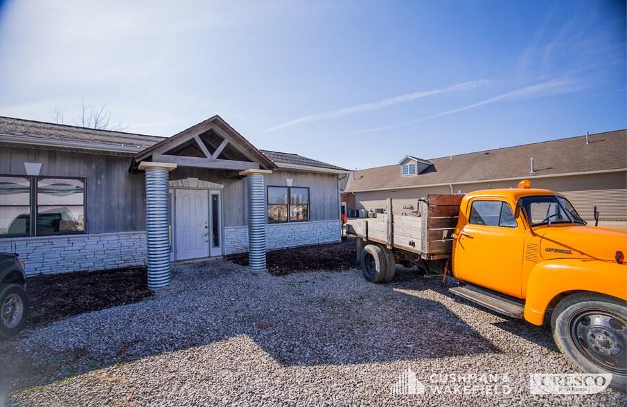 More Photos Of 37462 Colorado Ave, Avon Freestanding For Lease