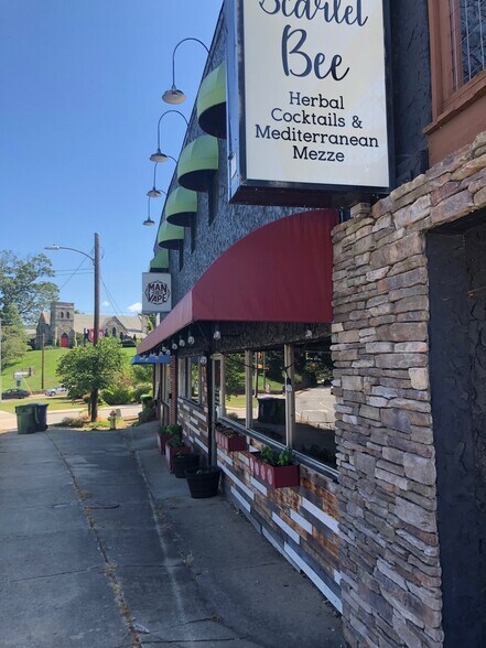 More Photos Of 853-857 Merrimon Ave, Asheville Restaurant For Sale
