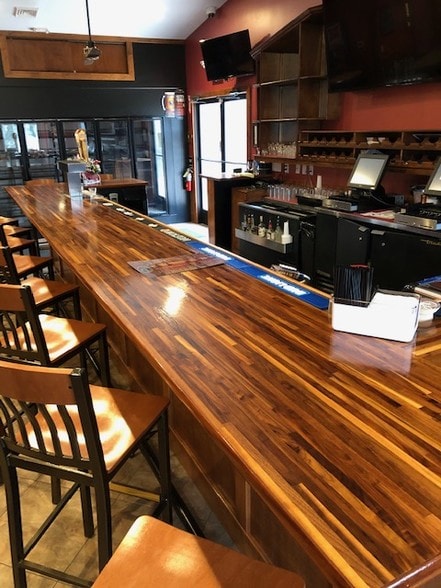 More Photos Of 5626 W Lincoln Hwy, Parkesburg Restaurant For Sale