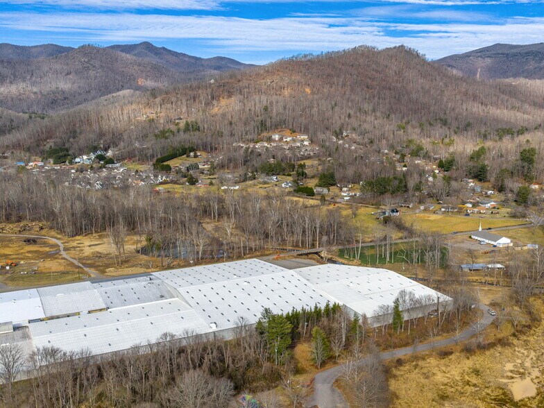 More Photos Of 875 Warren Wilson Rd, Swannanoa Manufacturing For Lease