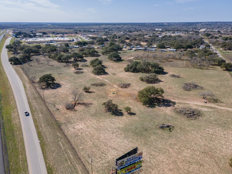 More Photos Of 0 I-35, Devine Land For Sale