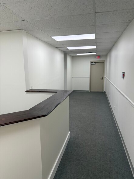 More Photos Of 23127 Three Notch Rd, California Office For Lease