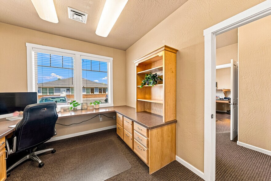 More Photos Of 2436 W Main St, Medford Office For Sale