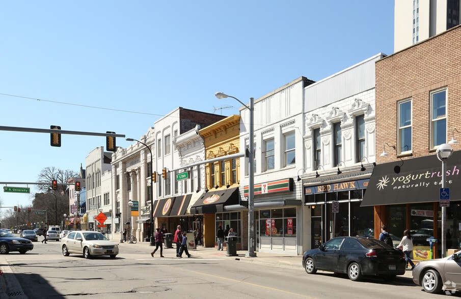 More Photos Of 320 S State St, Ann Arbor Storefront Retail Office For Lease